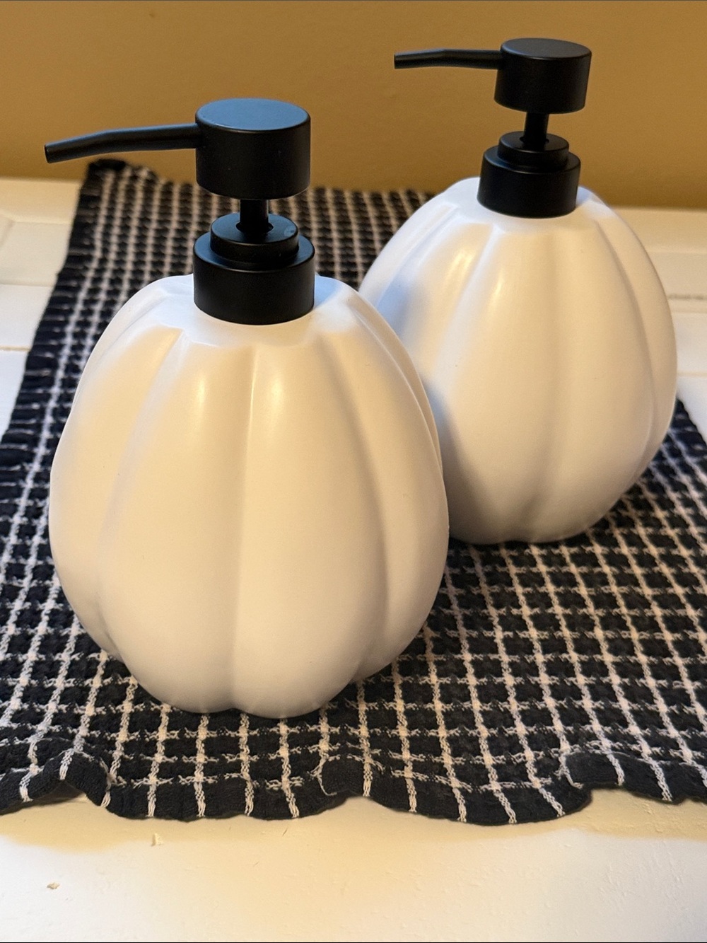 One Set (2 pieces) White Ceramic Pumpkin Soap Dispensers with Black Pump